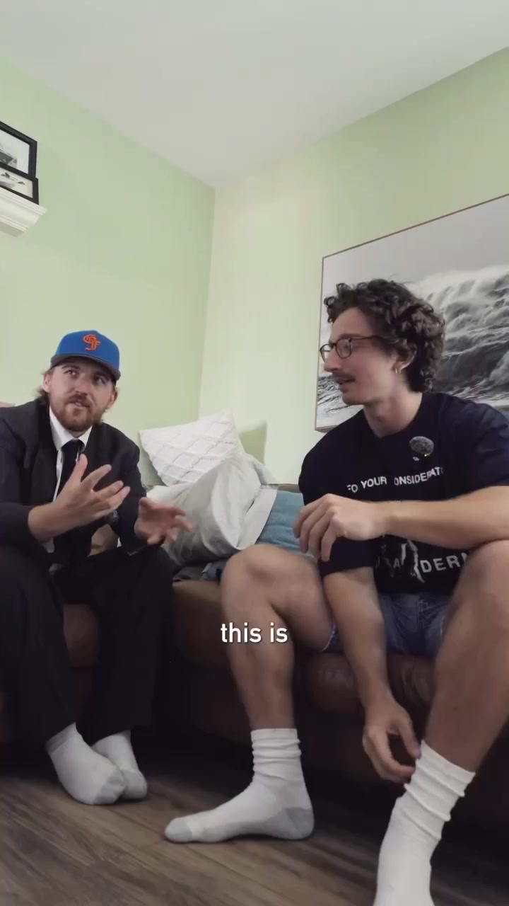 Rate My Couch — episode still